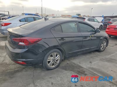 Trzecie zdjęcie samochodu z tyłu: 2020 HYUNDAI ELANTRA VALUE EDITION VIN:KMHD84LF7LU930990 - miniatura