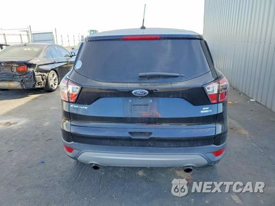 Zdjęcie 6 z 13 samochodu: 2017 FORD ESCAPE SE VIN:1FMCU9GD3HUD30357 - miniatura