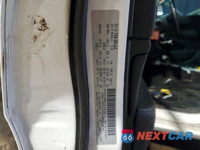 Zdjęcie 13 z 13 samochodu: 2019 JEEP GRAND CHEROKEE LAREDO VIN:1C4RJFAG0KC829316 - miniatura