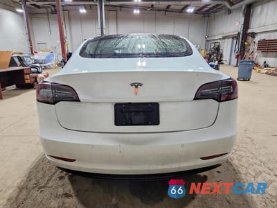 Zdjęcie 6 z 11 samochodu: 2022 TESLA MODEL 3 VIN:5YJ3E1EA5NF371380 - miniatura