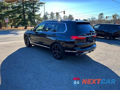 Trzecie zdjęcie samochodu z tyłu: 2020 BMW X7 XDRIVE40I VIN:5UXCW2C05L9B19506 - miniatura