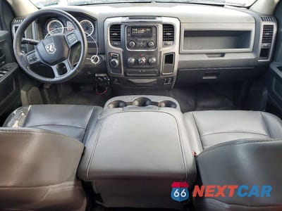 Zdjęcie 8 z 12 samochodu: 2017 RAM 1500 ST VIN:1C6RR6FG4HS860396 - miniatura