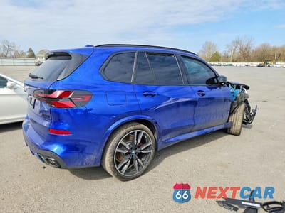 Trzecie zdjęcie samochodu z tyłu: 2026 BMW X5 M60I VIN:5UX33EU01T9198792 - miniatura
