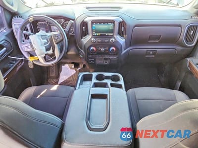 Zdjęcie 8 z 12 samochodu: 2022 GMC SIERRA LIMITED K1500 SLE VIN:1GTR9BED9NZ115008 - miniatura
