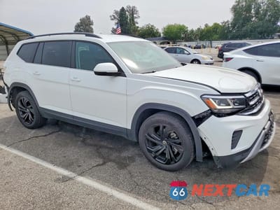 Czwarte zdjęcie samochodu z boku: 2023 VOLKSWAGEN ATLAS SE VIN:1V2WR2CA8PC556368 - miniatura