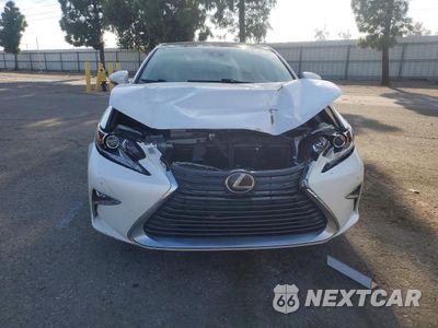 Piąte zdjęcie samochodu w środku: 2017 LEXUS ES 350 VIN:58ABK1GG5HU061929 - miniatura