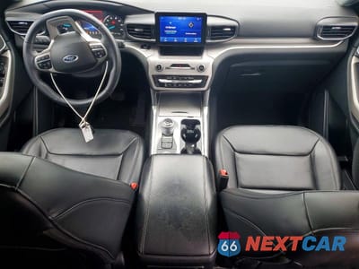 Zdjęcie 8 z 12 samochodu: 2023 FORD EXPLORER XLT VIN:1FMSK8DH6PGA84940 - miniatura