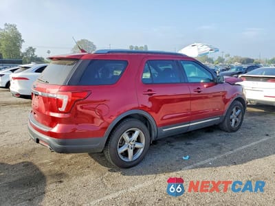 Trzecie zdjęcie samochodu z tyłu: 2018 FORD EXPLORER XLT VIN:1FM5K7D89JGB18173 - miniatura