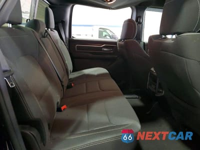 Zdjęcie 10 z 13 samochodu: 2023 RAM 1500 BIG HORN VIN:1C6RRFFG5PN526472 - miniatura