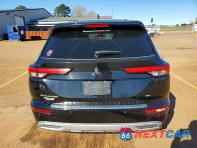 Zdjęcie 6 z 13 samochodu: 2022 MITSUBISHI OUTLANDER SE VIN:JA4J3UA85NZ028123 - miniatura
