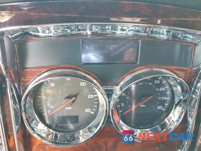 Zdjęcie 8 z 10 samochodu: 2013 KENWORTH CONSTRUCTION W900 VIN:1XKWD49X6DJ357242 - miniatura