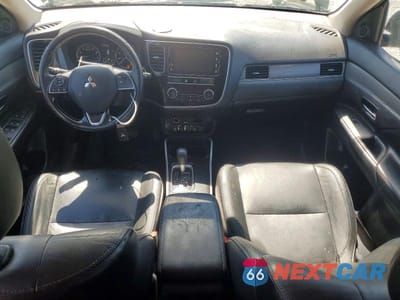 Zdjęcie 8 z 11 samochodu: 2019 MITSUBISHI OUTLANDER SE VIN:JA4AZ3A36KZ039348 - miniatura