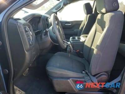 Zdjęcie 7 z 11 samochodu: 2021 CHEVROLET SILVERADO K1500 CUSTOM VIN:1GCRYBEK3MZ341822 - miniatura