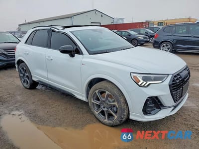 Czwarte zdjęcie samochodu z boku: 2025 AUDI Q3 PROGRESSIV VIN:WA1EECF37S1112277 - miniatura