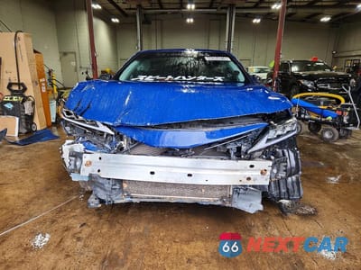Piąte zdjęcie samochodu w środku: 2023 TOYOTA CAMRY LE VIN:4T1C11BK1PU084519 - miniatura
