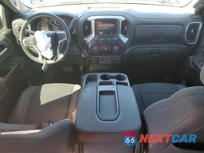Zdjęcie 8 z 12 samochodu: 2021 CHEVROLET SILVERADO C1500 LT VIN:1GCPWCED5MZ227826 - miniatura