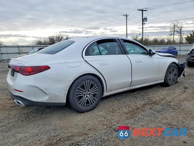 Trzecie zdjęcie samochodu z tyłu: 2026 MERCEDES-BENZ E 350 4MATIC VIN:W1KLF4HB3TA250748 - miniatura