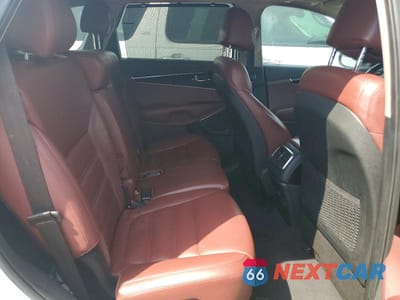 Zdjęcie 10 z 11 samochodu: 2017 KIA SORENTO SX V6 VIN:5XYPKDA58HG310137 - miniatura