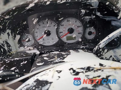 Zdjęcie 9 z 12 samochodu: 2001 FORD ESCAPE XLT VIN:1FMCU04191KC38743 - miniatura