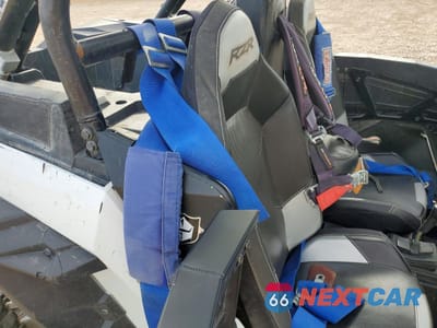 Zdjęcie 6 z 11 samochodu: 2015 POLARIS RZR XP 1000 EPS VIN:3NSVDE991FF435160 - miniatura