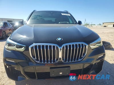 Piąte zdjęcie samochodu w środku: 2021 BMW X5 XDRIVE40I VIN:5UXCR6C06M9E55259 - miniatura