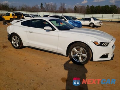 Czwarte zdjęcie samochodu z boku: 2017 FORD MUSTANG VIN:1FA6P8AM1H5304724 - miniatura