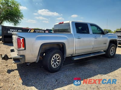 Trzecie zdjęcie samochodu z tyłu: 2018 GMC SIERRA K1500 SLT VIN:3GTU2NEC5JG591340 - miniatura