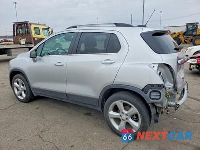 Drugie zdjęcie samochodu z przodu: 2015 CHEVROLET TRAX LTZ VIN:3GNCJTSB5FL245034 - miniatura