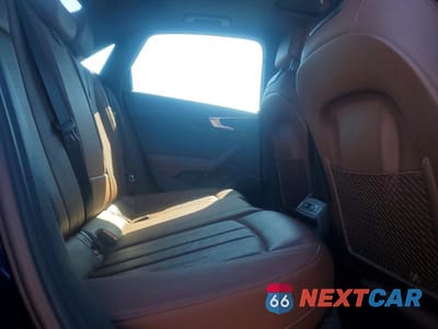 Zdjęcie 10 z 12 samochodu: 2019 AUDI A4 VIN:WAUENAF45KA106798 - miniatura