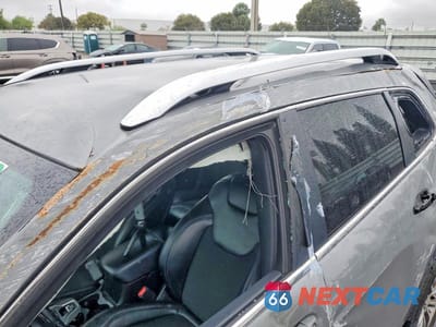 Zdjęcie 13 z 14 samochodu: 2020 JEEP CHEROKEE LATITUDE PLUS VIN:1C4PJLLBXLD628137 - miniatura