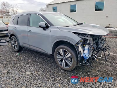 Czwarte zdjęcie samochodu z boku: 2024 NISSAN ROGUE SL VIN:5N1BT3CB5RC728032 - miniatura