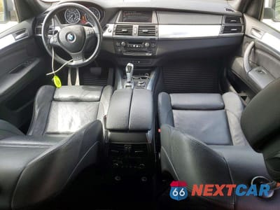 Zdjęcie 8 z 12 samochodu: 2013 BMW X5 XDRIVE35I VIN:5UXZV4C58D0B20398 - miniatura