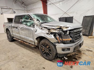 Czwarte zdjęcie samochodu z boku: 2025 FORD F150 XLT VIN:1FTFW3LD9SFA61811 - miniatura