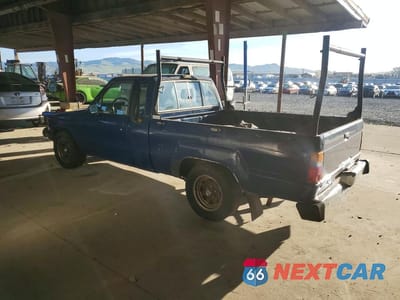 Drugie zdjęcie samochodu z przodu: 1985 TOYOTA PICKUP SR5 VIN:JT4RN56S2F5033527 - miniatura