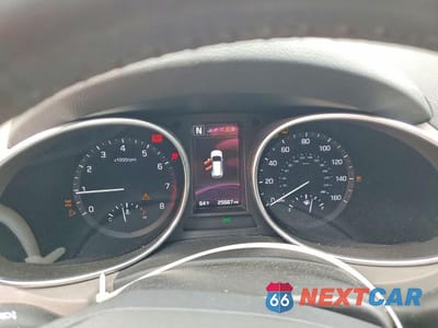 Zdjęcie 9 z 14 samochodu: 2017 HYUNDAI SANTA FE SPORT 2.0T ULTIMATE VIN:5XYZWDLA1HG485336 - miniatura