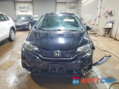 Piąte zdjęcie samochodu w środku: 2017 HONDA FIT EX VIN:JHMGK5H77HS010742 - miniatura