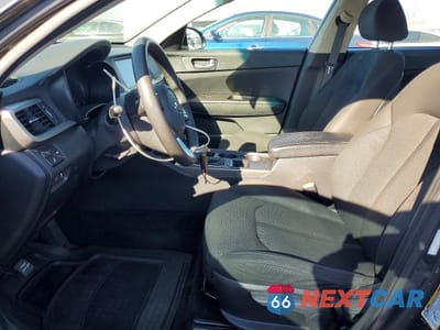 Zdjęcie 7 z 12 samochodu: 2020 KIA OPTIMA VIN:5XXGT4L39LG433029 - miniatura