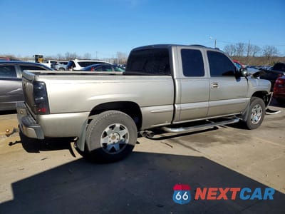 Trzecie zdjęcie samochodu z tyłu: 2001 GMC SIERRA K1500 C3 VIN:2GTEK69U411232793 - miniatura