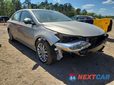 Czwarte zdjęcie samochodu z boku: 2018 TOYOTA AVALON HYBRID LIMITED VIN:4T1BD1EB7JU061672 - miniatura