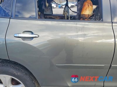 Zdjęcie 11 z 13 samochodu: 2008 TOYOTA HIGHLANDER VIN:JTEES42A182004213 - miniatura