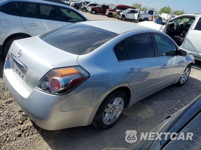 Trzecie zdjęcie samochodu z tyłu: 2012 NISSAN ALTIMA BASE VIN:1N4AL2AP6CC224840 - miniatura