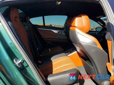 Zdjęcie 10 z 11 samochodu: 2021 BMW M850XI VIN:WBAGV8C00MCF83216 - miniatura