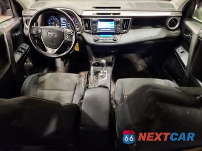 Zdjęcie 8 z 14 samochodu: 2016 TOYOTA RAV4 XLE VIN:JTMRFREV9GJ097699 - miniatura