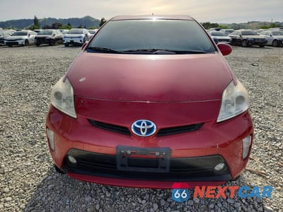 Piąte zdjęcie samochodu w środku: 2013 TOYOTA PRIUS TWO VIN:JTDKN3DU0D0353384 - miniatura