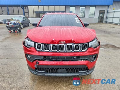 Piąte zdjęcie samochodu w środku: 2024 JEEP COMPASS LATITUDE VIN:3C4NJDBN4RT156237 - miniatura