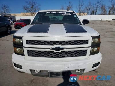 Piąte zdjęcie samochodu w środku: 2015 CHEVROLET SILVERADO K1500 LT VIN:1GCVKREC1FZ223661 - miniatura