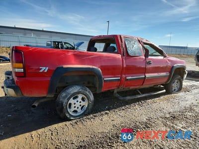 Trzecie zdjęcie samochodu z tyłu: 1999 CHEVROLET SILVERADO K1500 VIN:1GCEK19T1XE201230 - miniatura