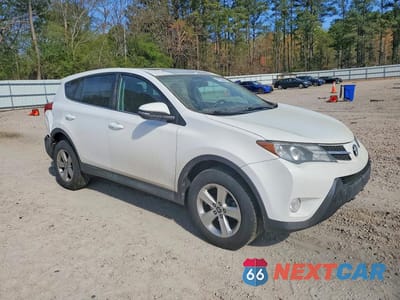 Czwarte zdjęcie samochodu z boku: 2015 TOYOTA RAV4 XLE VIN:2T3RFREV6FW312696 - miniatura