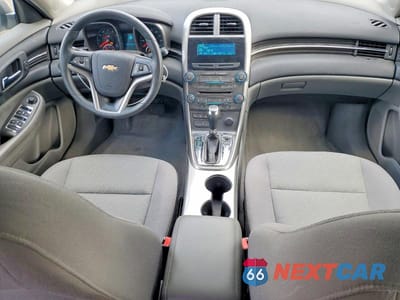 Zdjęcie 8 z 12 samochodu: 2013 CHEVROLET MALIBU LS VIN:1G11B5SA4DF358795 - miniatura