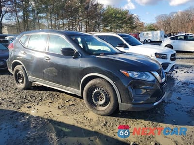 Czwarte zdjęcie samochodu z boku: 2018 NISSAN ROGUE S VIN:JN8AT2MT6JW451626 - miniatura